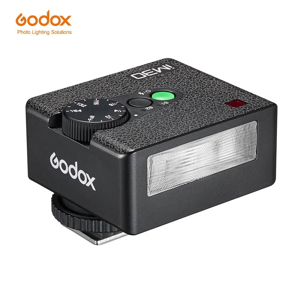 Godox iM30 camera lighting unit is suitable for Canon, Ricoh GR3/GR4, Sony ZV10, Fujifilm XT5 and Nikon Z30.