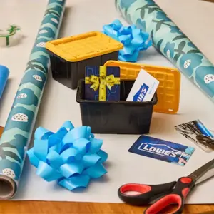 X-small 0.09 -Gallons ( 0.38 -Quarts ) Black Stackable Tote with standard snap lid