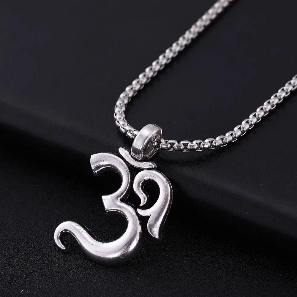 EUEAVAN Vintage Yoga Om Pendant Necklace Hindu Meditation Aum Symbol Necklace Breathe Amulet Indian Sanskrit  Jewelry for Man