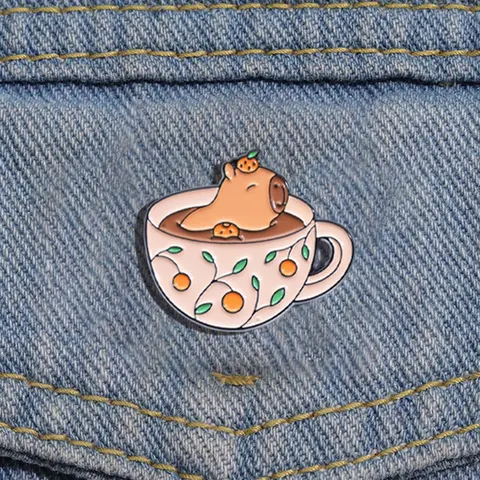 Cute Cartoon Capybara & Tea Cup Design Brooch, Lapel Brooch, Fashion Alloy Badge for Daily Clothing Decor, Trendy All-match & Exquisite Brooch for Gift, Alloy Brooch Pin, Lapel Pins