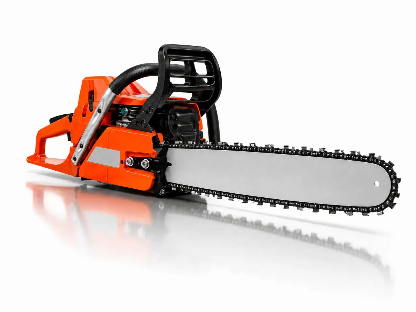 72cc GASOLINE CHAINSAW WITH 24-INCH GUIDE BAR