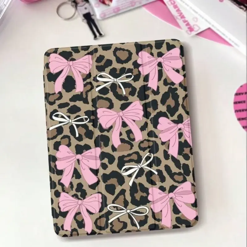 Cute Leopard Print Bow Three-Fold Tablet Case, Tablet Casing, Fits iPad 10th Gen, iPad Air 5/4, iPad Pro 11 Inch, Aesthetic Pen Slot Protective Cover, Accessories