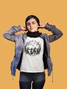 Witchy Halloween T-Shirt – Comfort Colors 1717 Tee – Spooky Vintage Witch Shirt – Moon Phase Graphic Tee – Fall Aesthetic Shirt