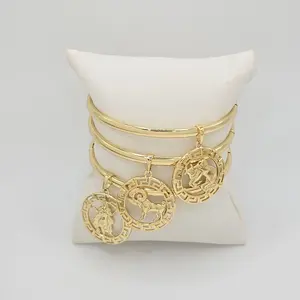 Elegant Bangle with Zodiac Medal Women's Accessory Perfect for Everyday Wear Versatile Stylish 7 Inches