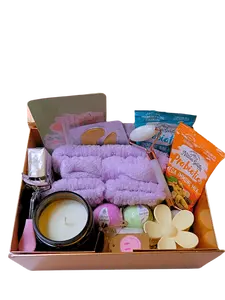 Birthday Gift Care Package – Candle, Bath, Skincare & Snacks