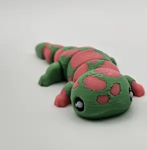 3D Printed Articulating Salamander Fidget Figurine 3 Inches Long PLA Material Desktop Statue Party Favors Classroom Gifts