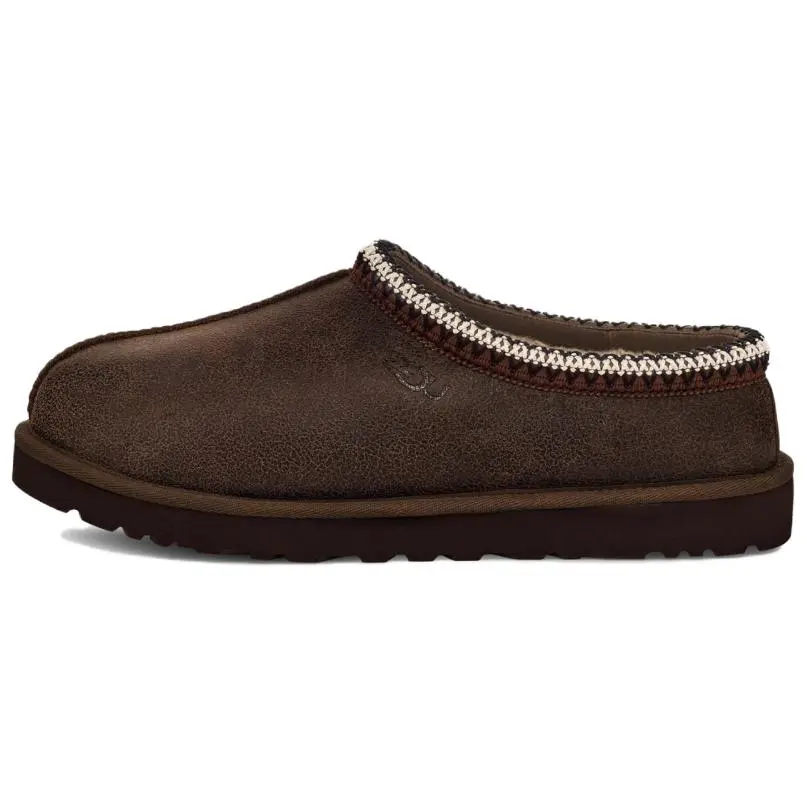 Tasman Distressed Slipper 'Burnt Cedar'