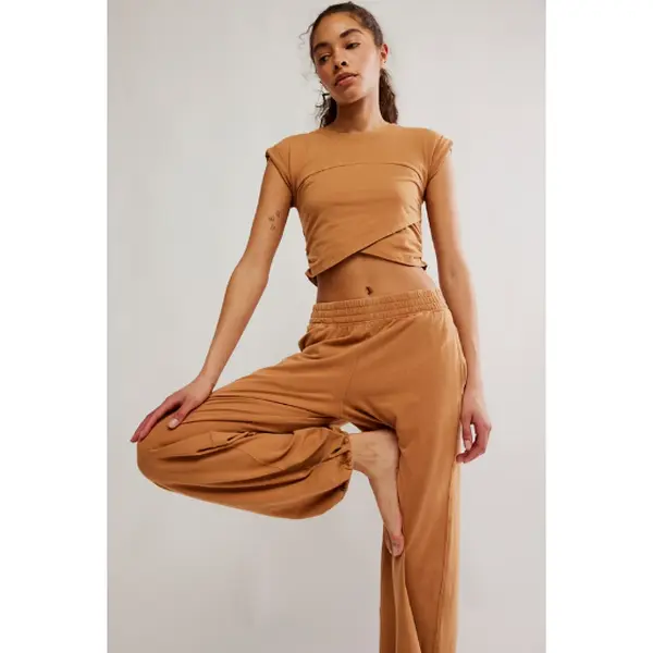 Free People Women's Hot Shot Crossover Set, Loose-Fitting Jersey Cropped Top and Ankle Pant for Before or After Workouts, Women 2 Piece Sets, Criss Cross, Female, Below The Ankle, Tank Tops, Pull On