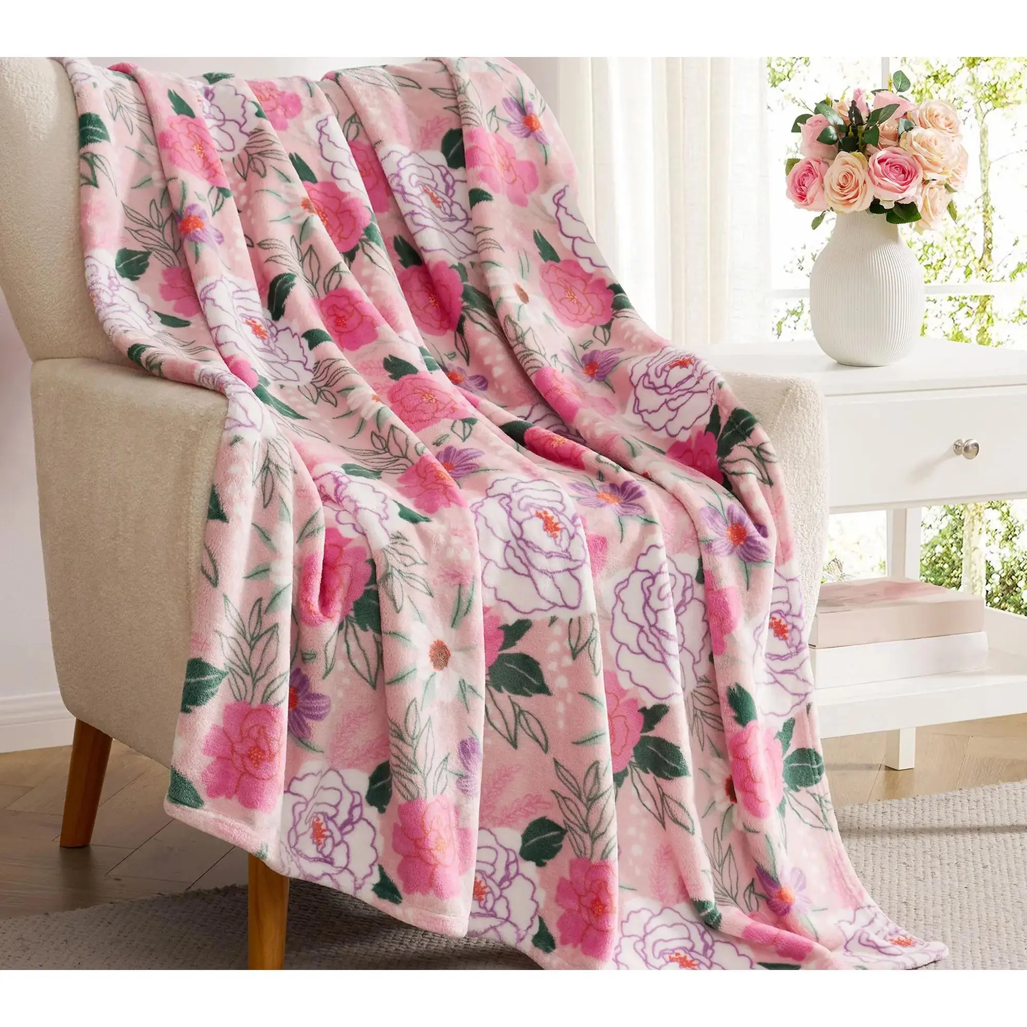 Multicolor Flourished Love Pink Floral Plush Blanket – Romantic Gift for Mother’s Day, Birthdays & Anniversaries
