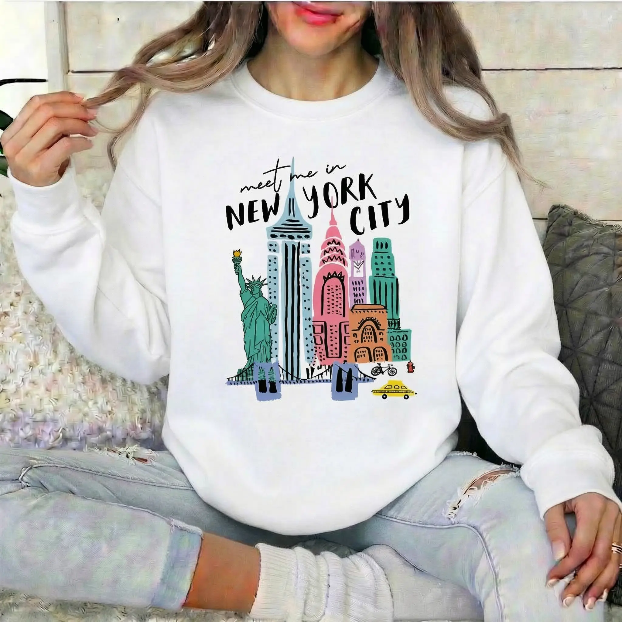 Graphic Sweatshirt for Women, Meet Me in New York City Casual Pullover, Comfortable Long Sleeve Breathable 100% Cotton Travel Souvenir