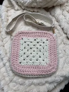 Crochet Pink and White Granny Square Purse