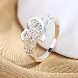 Fashionable Luxury Heart Shaped 925 Silver Jewelry for Women Men Exquisite Micro Inlaid Zircon Plated Dainty Everyday Chain Ring Vintage Boho Elegant Statement Hip Hop Gold Necklace with Fake Anniversary Gift