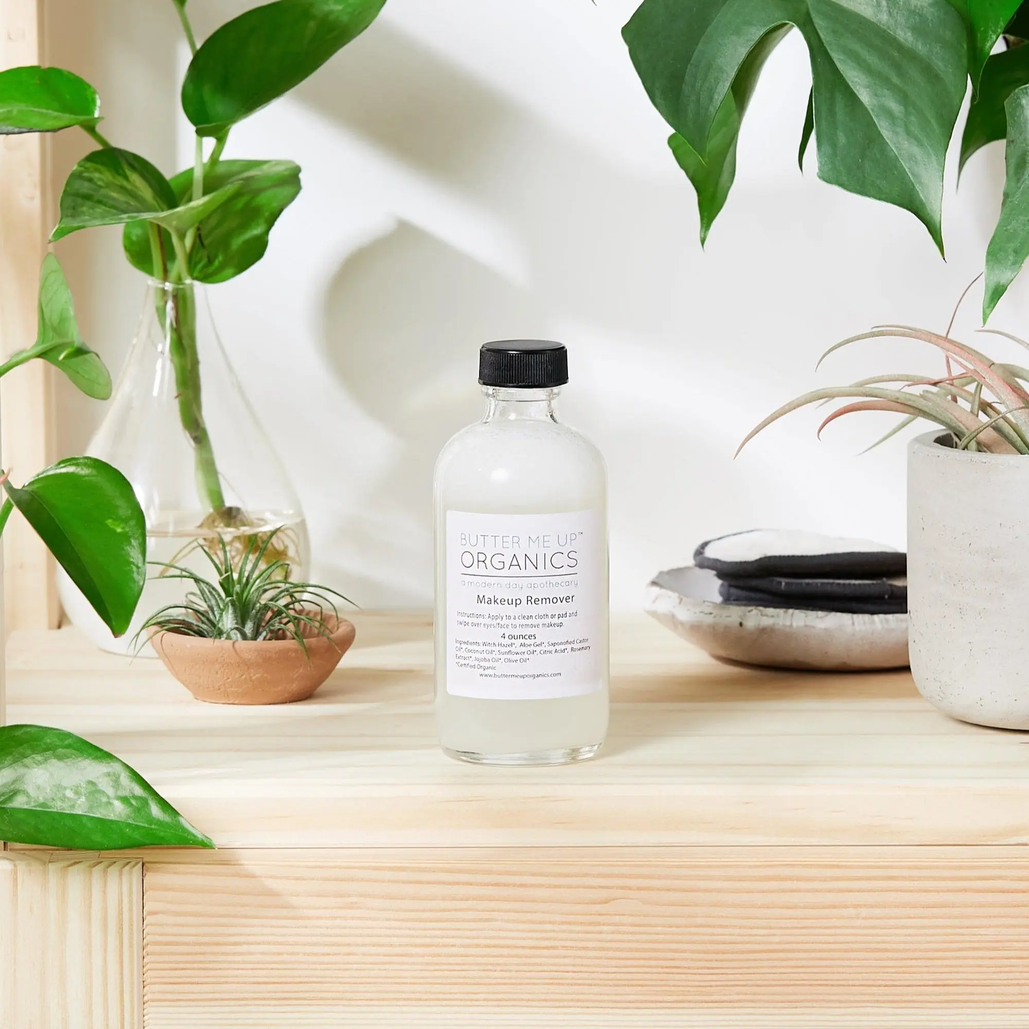 Organic Makeup Remover 🌿✨ Gentle | Effective | Cruelty-Free | For Sensitive Skin