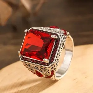 Fashionable and Popular Men Rhinestone Decor Ring Alloy for Jewelry Gift and for a Stylish Look