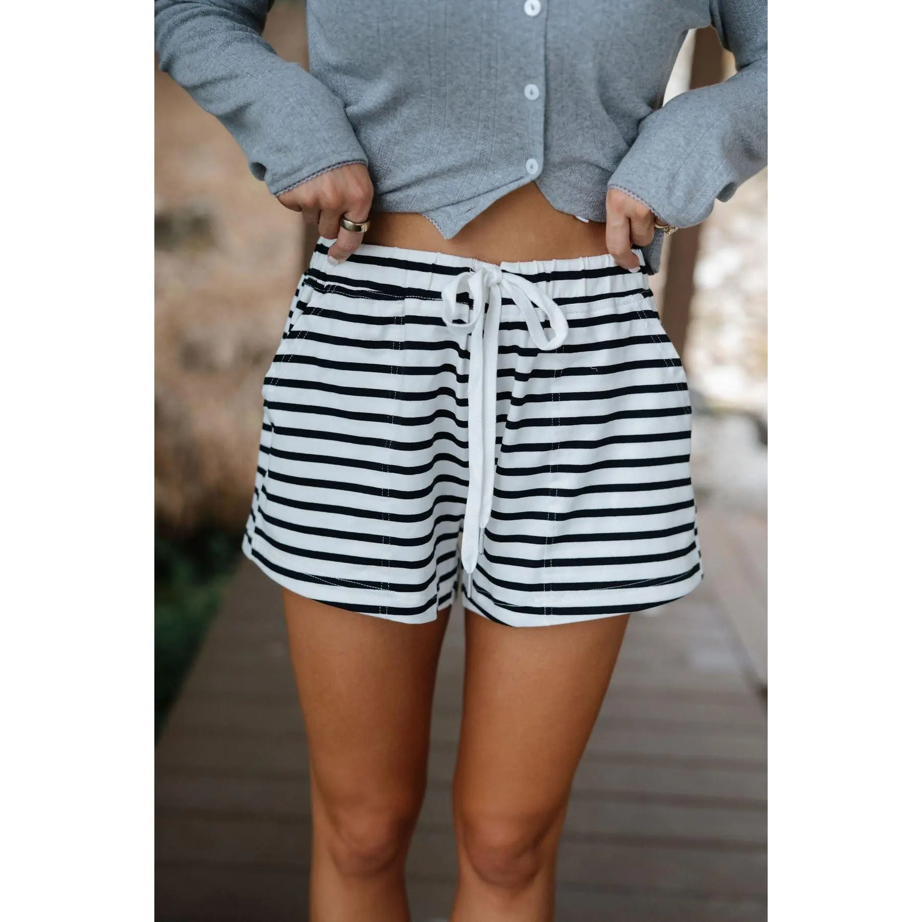 Jani Shorts-Black