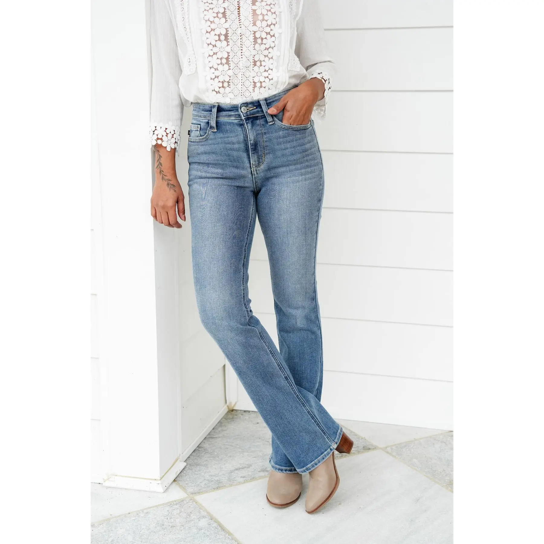 Judy Blue Holy Grail High Rise Medium Wash Non Distressed Contrast Wash Bootcut Jeans