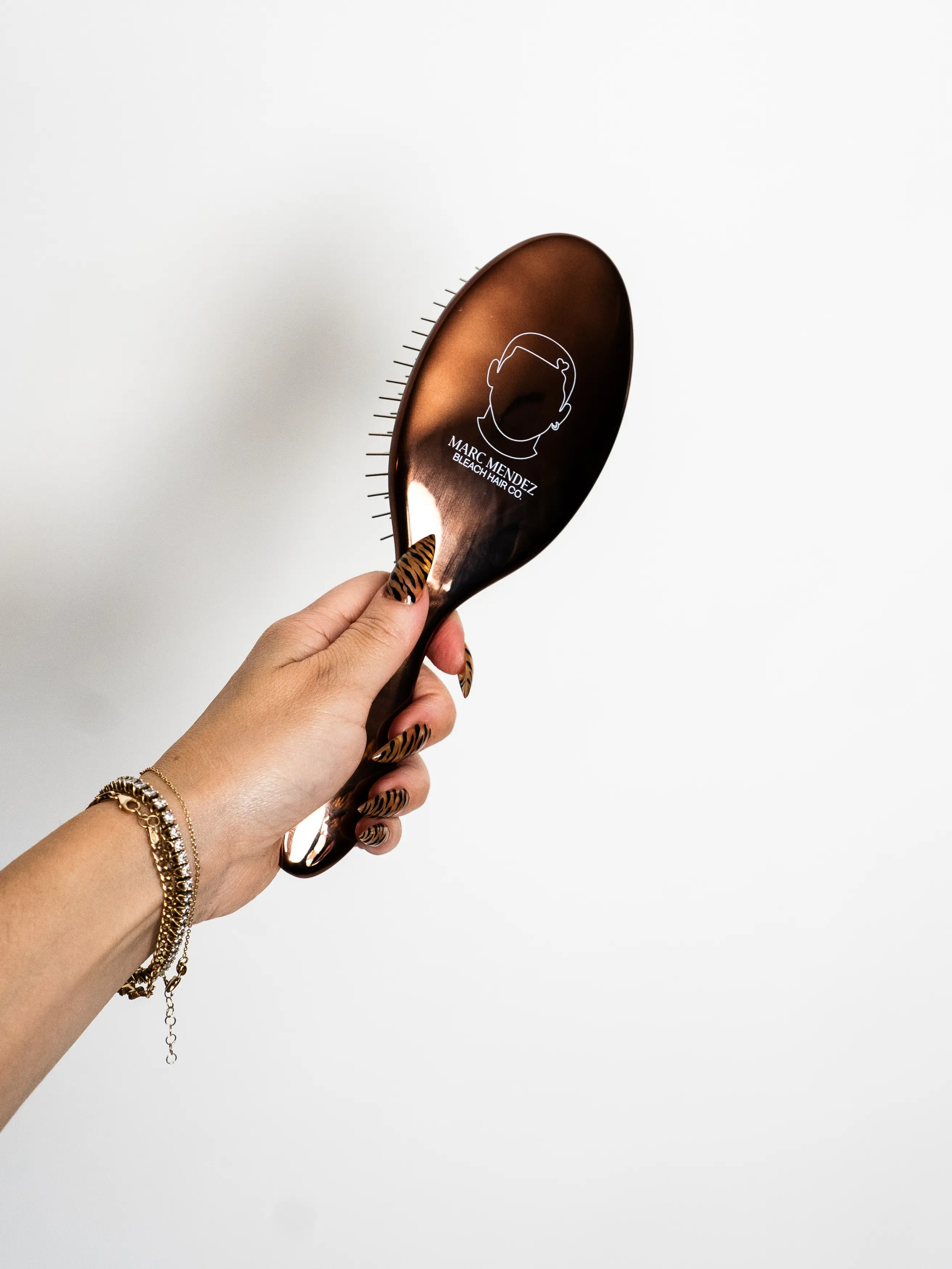 BLEACH x Marc Mendez Stainless Steel Bristle Detangling Hairbrush, Professional Hair Detangler Brush for Haircare & Styling