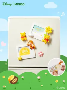 Disney Winnie the Pooh Magnetic 3D Figure Polaroid Series Blind Box – Collectible Instant Photo Figurines, Surprise Toy for Fans