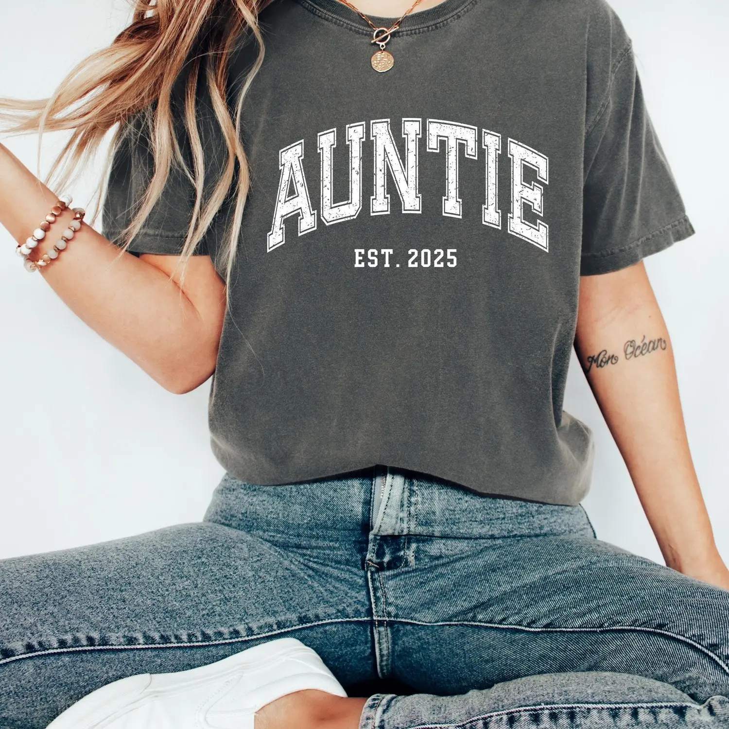 Comfort Colors® Auntie EST Shirt, Custom Auntie Shirt, Mothers day Shirt, Custom Aunt Shirt , Auntie EST Gift, Mothers Shirt, Aunt Gift TI