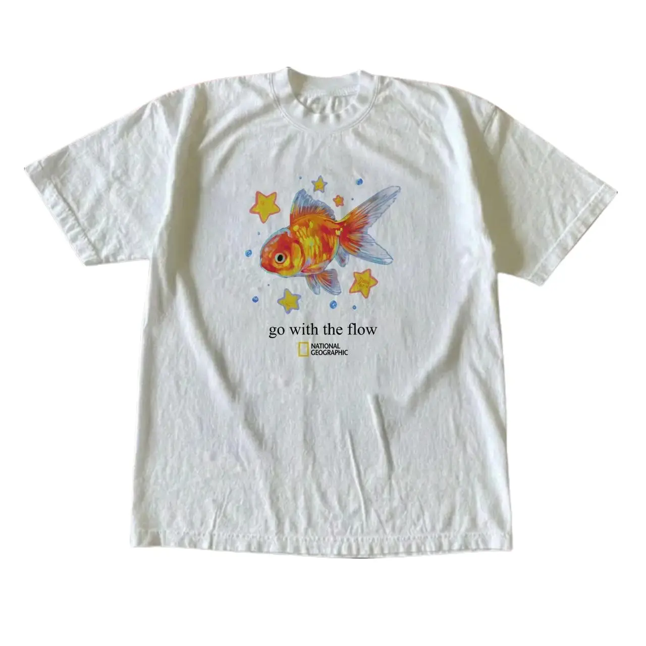 National Geographic Goldfish T-shirt, featuring an orange fish pattern and stars, cute aquatic pet animal pattern T-shirt