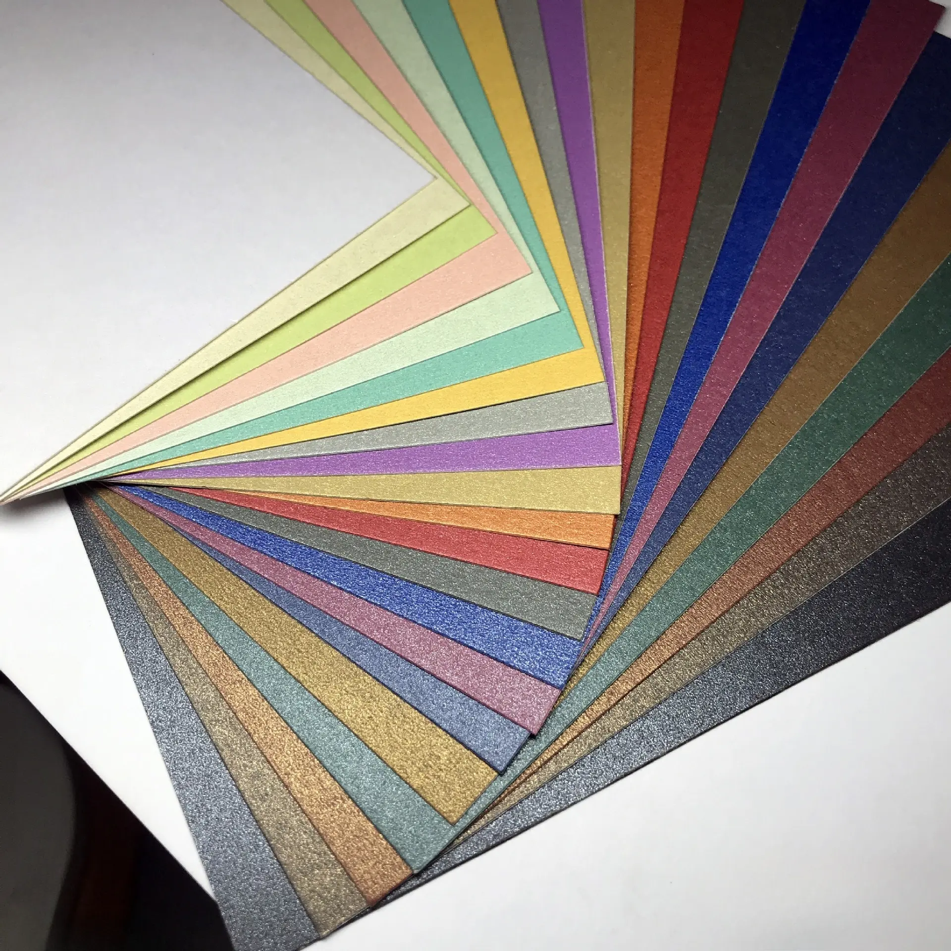 Colored Double-sided Pearlescent Cardstock Paper 250g A5 50sheets For Embossing Machine DIY Cards Invitations Scrapbook Decorations Scrapbooking