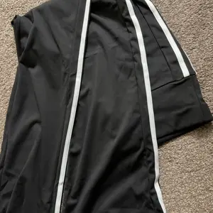 review image 4