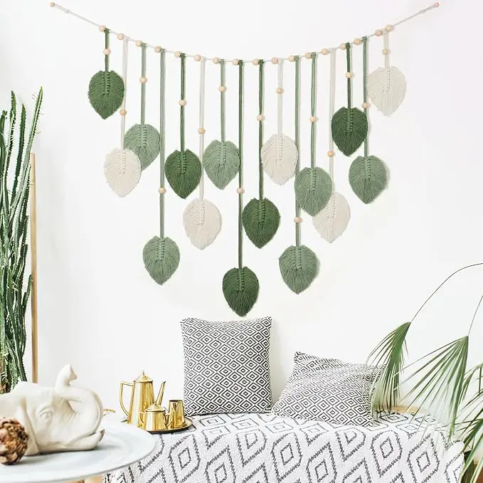 Boho Macrame Leaf Wall Hanging - Handcrafted Green Nature-Inspired Home Decor Ornaments, Bedroom Wall Art Gift for Refreshing Space Background