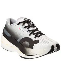On Running Cloudboom Max Sneaker