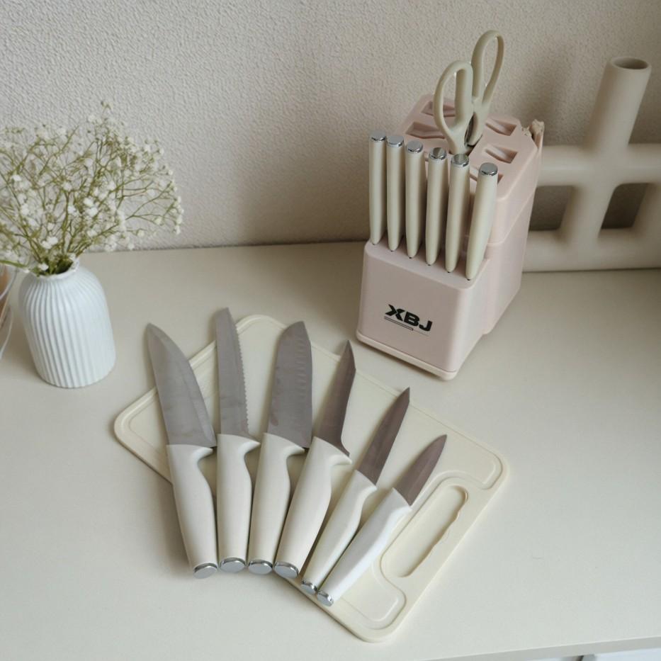 15-Piece Kitchen Knife Set: Solid Wood & Plastic Knife Block, Including Chef's Knife, Japanese-Style Knife, Meat/Vegetable Knife, Chicken Bone Knife, German-Style Steak Knife. Multi-Color Stainless Steel, Ideal for Home Storage & Gifting. Silicone Cutting