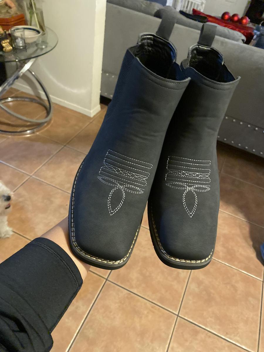 Item: Deep Black, US8.5(260mm)