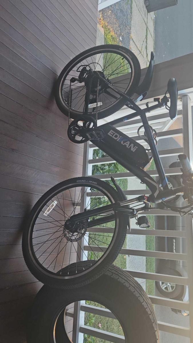 Item: Black and blue