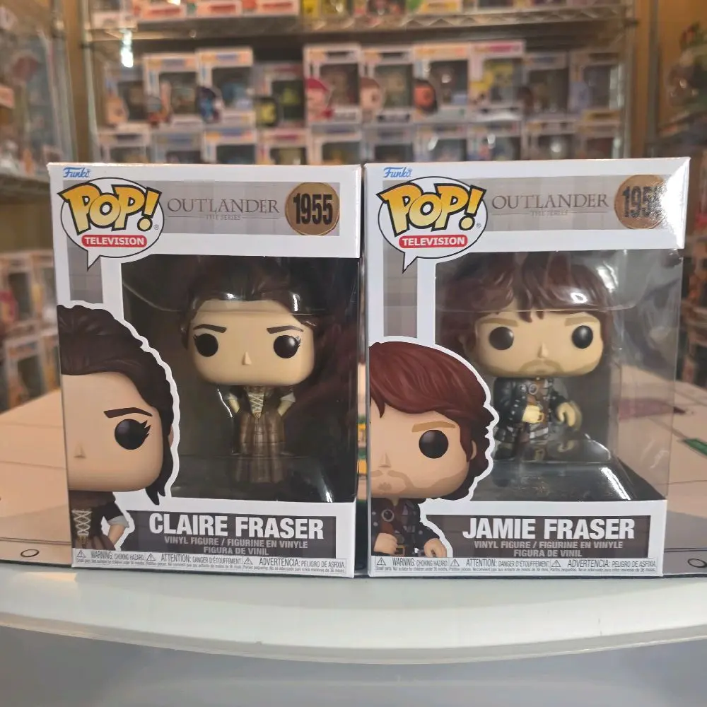 Funko Pop Outlander Bundle Claire Fraser #1955 & Jamie Fraser #1956