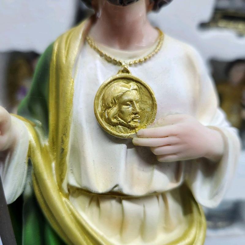 San Judas 12" Inches Tall 20057-12 Classic Estatua - Detailed Figure with Green and Gold Robe Brand New Statue St Jude Thaddeus Patron Saint of the impossible Religious Decor San Juditas