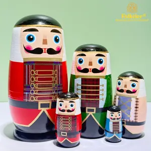 1 Set Russian Nesting Dolls, Red soldier Matryoshka Dolls, Wooden Educational Toys for Kids, Crafts & Collectible Souvenirs, Ideal Gifts for Christmas Halloween Easter Thanksgiving Valentine's Day Ramadan New Year Birthday Party Wedding.