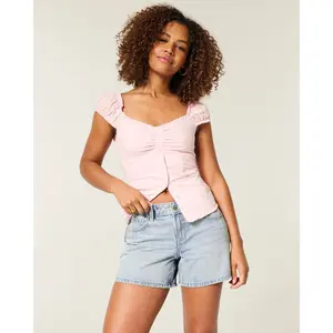 Hollister Curvy Low-Rise Light Wash Baggy Jean Shorts
