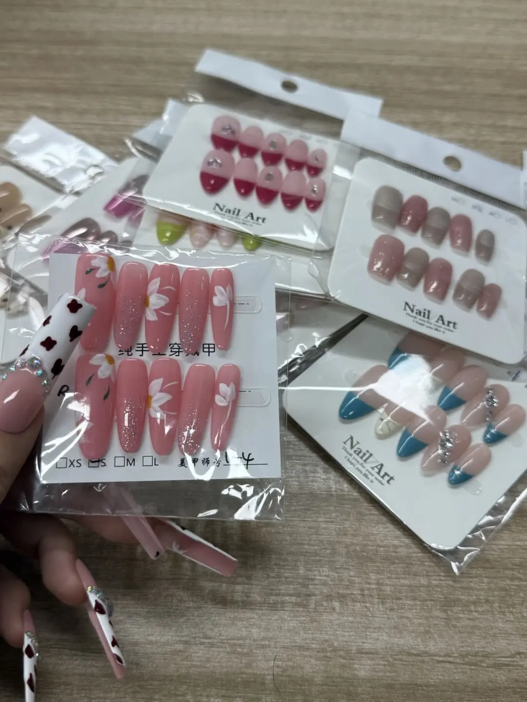 Cecilia(11596)gc. Nails｜12 Sets $20.99｜S/M/L In Stock