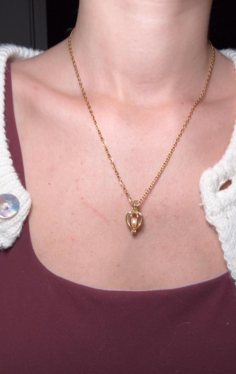 Item: gold plated wish pearl necklace