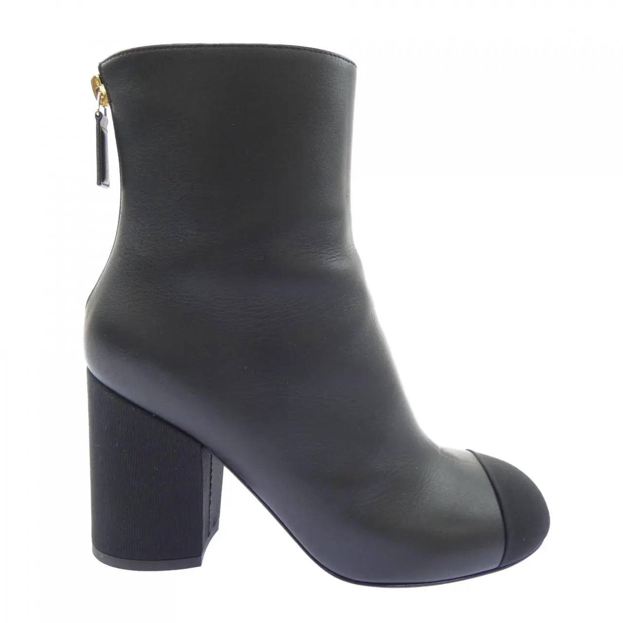 Pre-owned CHANEL Calfskin Small Leather Goods Ankle Boots Boots