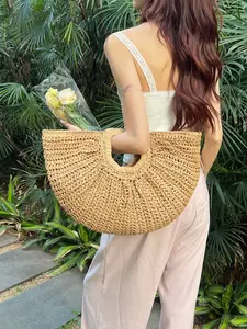 French Vintage Woven Clutch Bag, Chic Straw Moon Shape Handbag for Beach Vacation, Simple and Stylish Tote Bag for Women