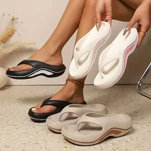 Women's Fashion Printed Flip Flops, Thick Sole Heightening Slippers, Soft Comfortable Non-Slip Sandals, Casual Footwear for Beach Vacation, Unisex Couple Style, Holiday Gift Option