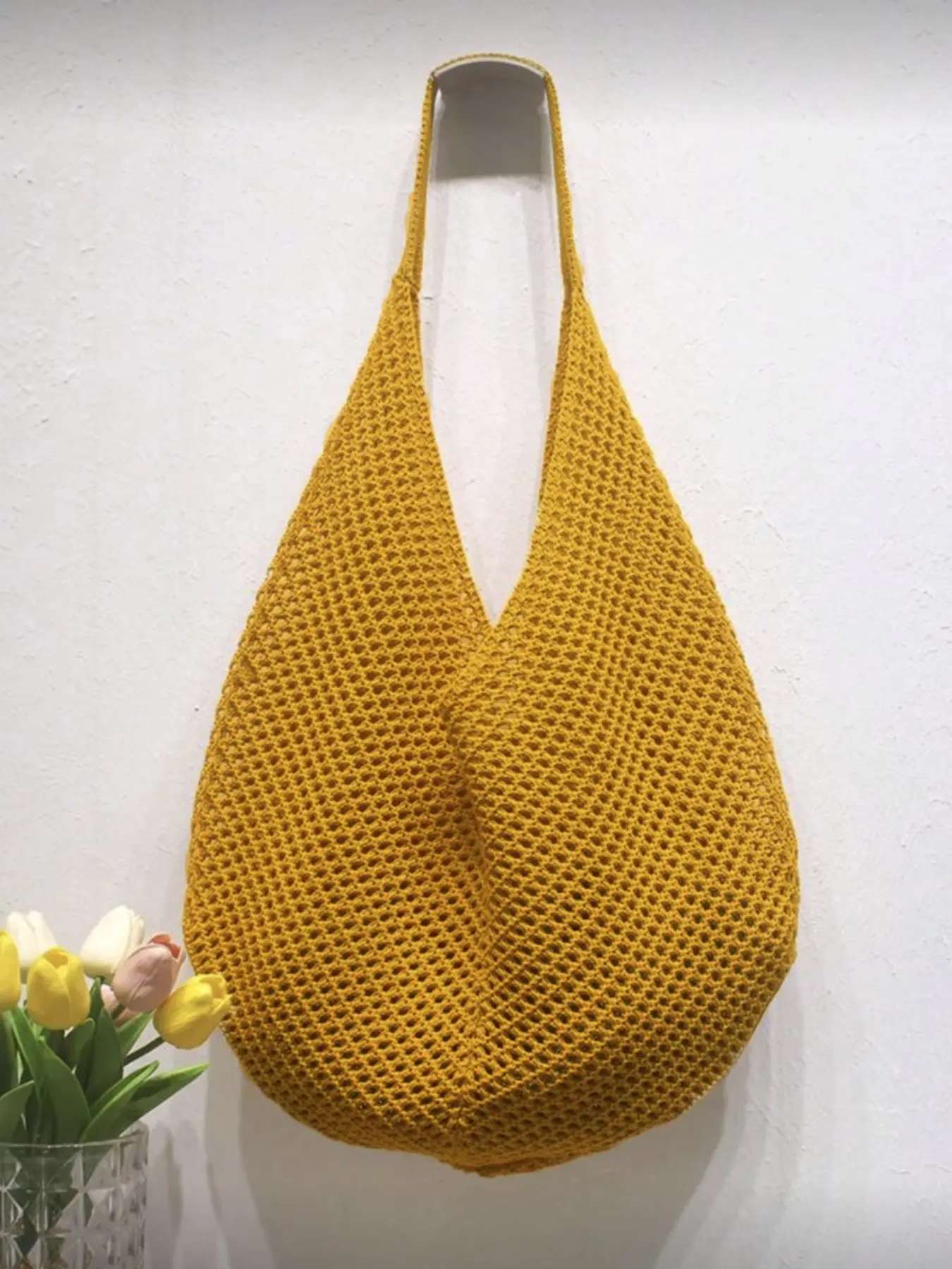 Large Capacity Crochet Shoulder Bag Lightweight Multi-functional Knitted Tote Bag for Travel, Beach, Vacation and Daily Use, Casual Fashion Bag