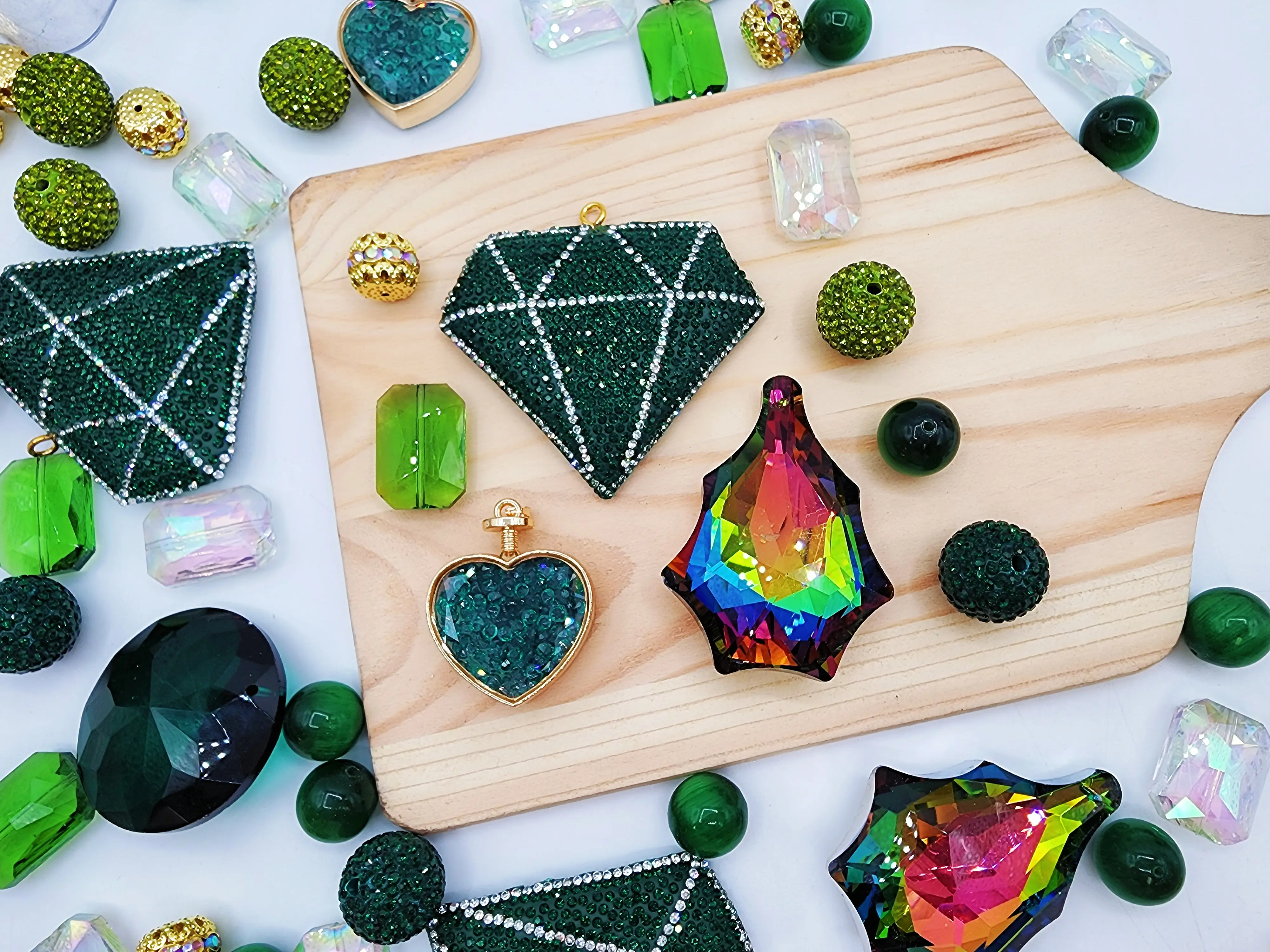[US Shop Exclusive] Luxury Max - Elegant & Sparkling Charms for DIY Jewelry & Accessories Diy Bead Art Diy Handmade Beads