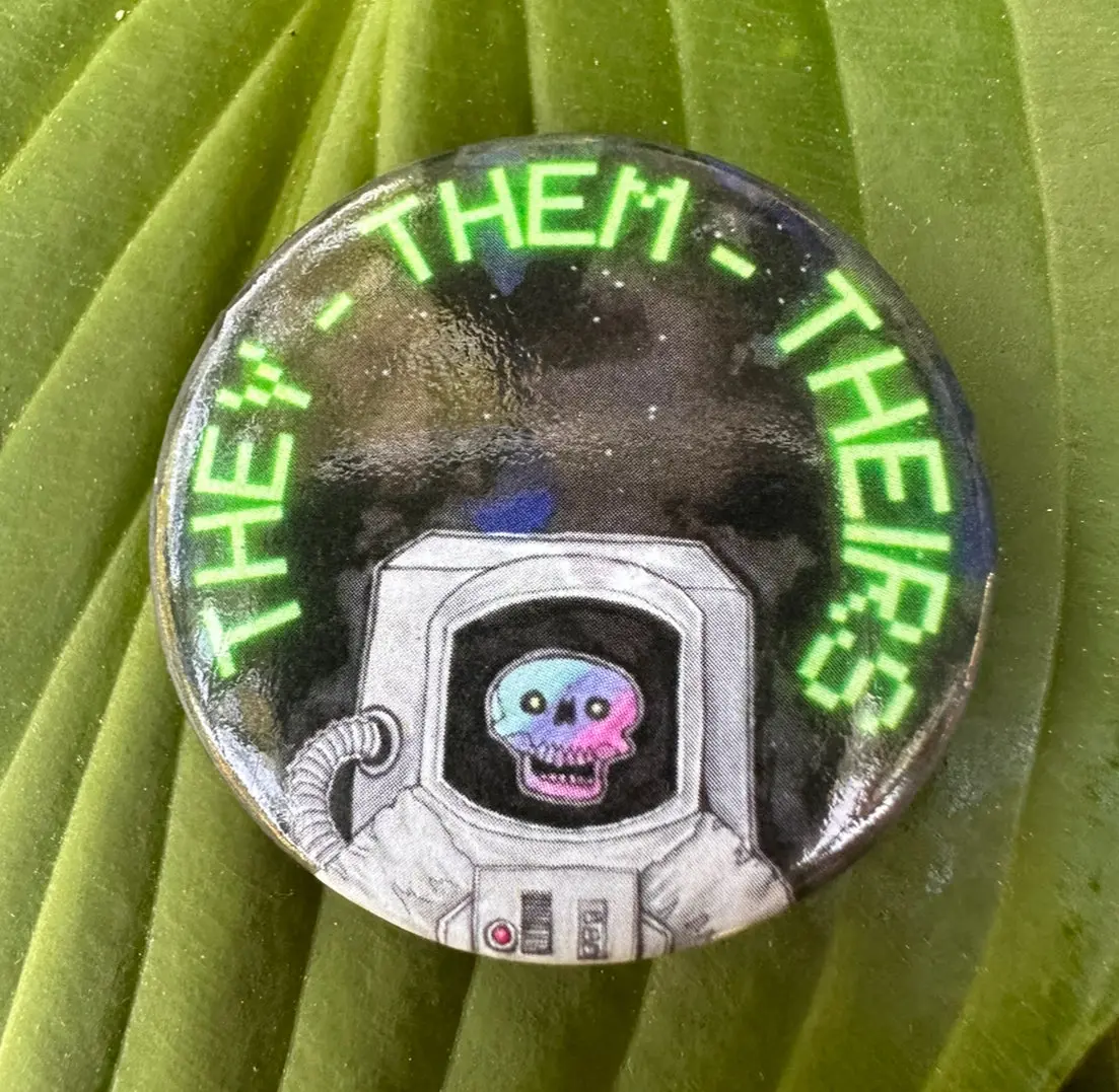 Pronoun Pin Button: Astronaut