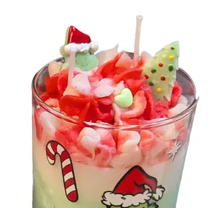 Christmas Candle Scented North Pole 10oz  Eco-Friendly Soy Wax Traditional Cozy Room Decor Ornament Aroma Perfume Christmas tree