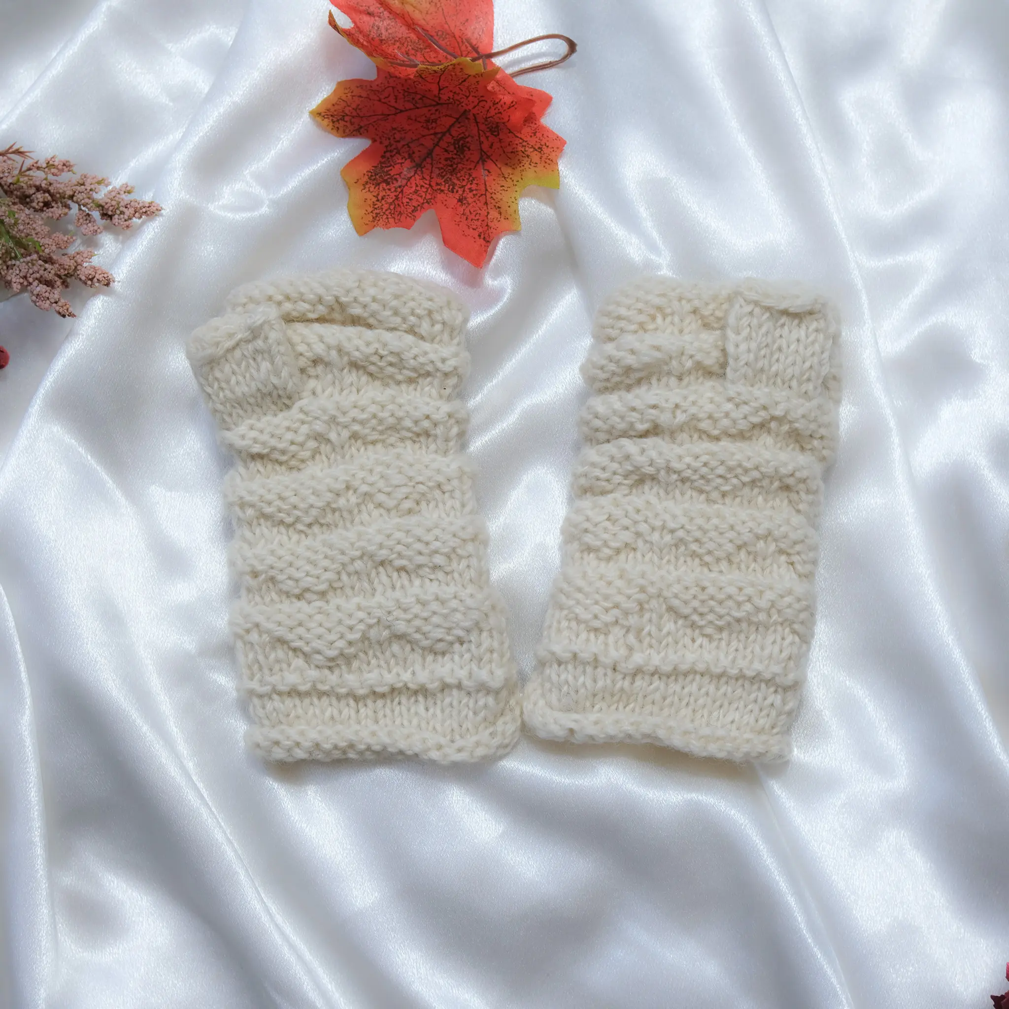 Knitted Solid Handwarmer, Fingerless Gloves, Fleece Lined, Handknit Mittens, Mitts, Winter Glove, Wool Handwarmer, Wrist warmer, Gift for her