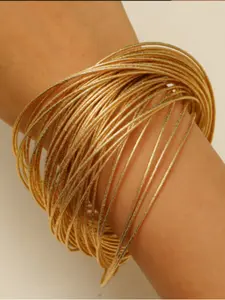 Women's Punk Style Zinc Alloy Wristband, Vintage Sculpture Design, Adjustable Layered Chain, Perfect for Nightclubs and Festivals, Wave Wrist Bracelet