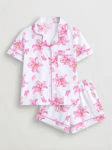 Women's Floral & Butterfly Printed Pajama Set, Pjs, Pyjamas, Loungewear, Nightwear, Short Sleeve Button-Up Top & Elastic Shorts, Casual Home Wear for All Seasons