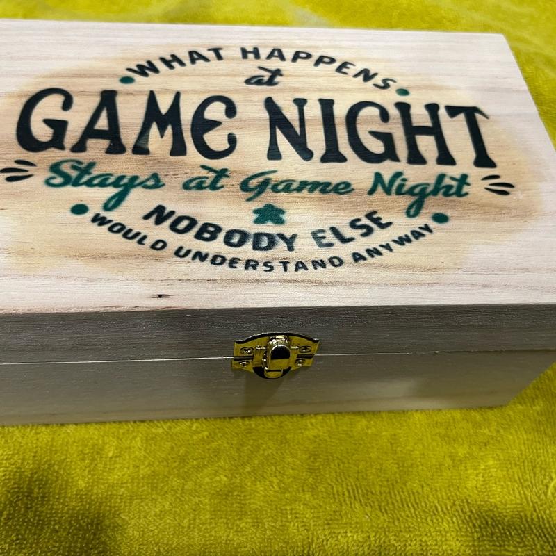 Drunk Uno with everything needed for 4 players.