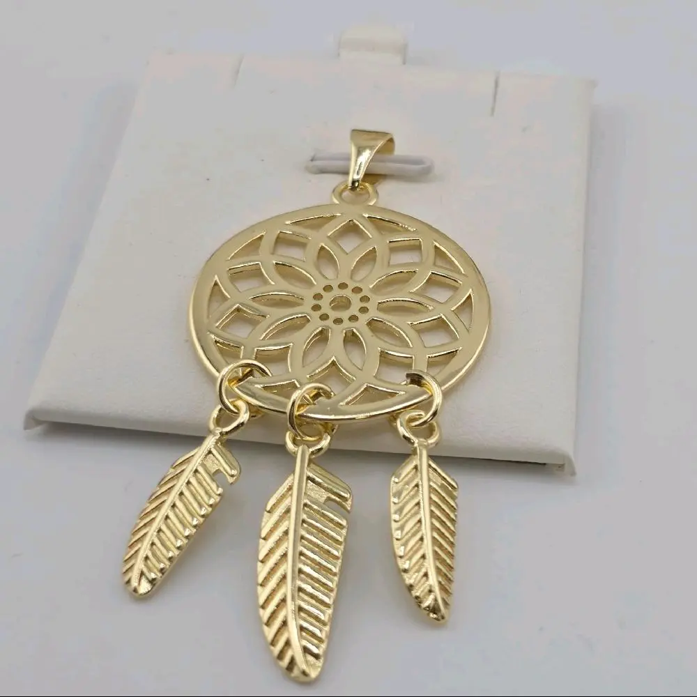 Dreamcatcher Pendant with Moving Feathers 14K Gold Plated
