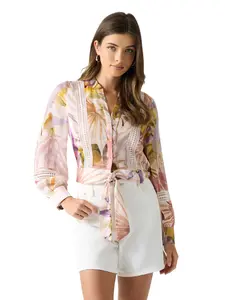 GUESS Female Printed blouse